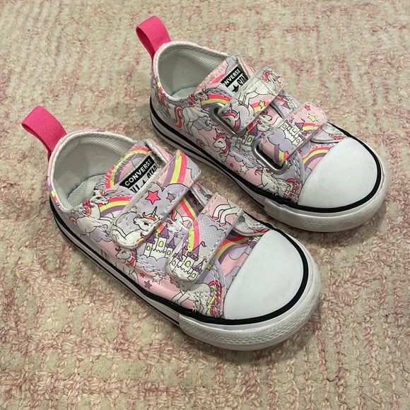 Converse unicorn shoes girls size 7 - Picture 2 of 8